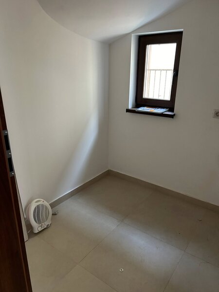 Parc Ghindiceni, vila individuala P+1, 4 camere, 3 bai, 240 mp teren.